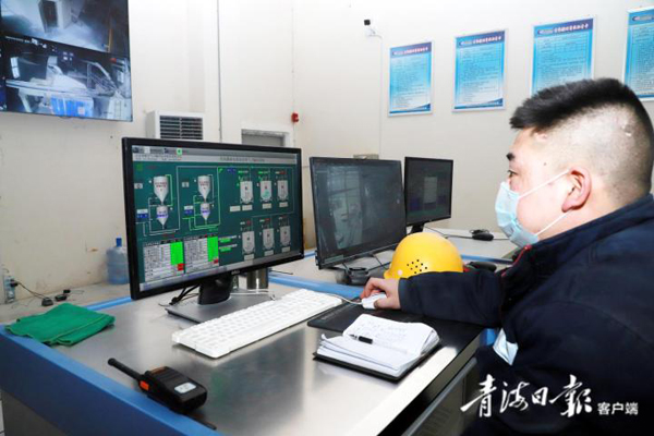 生產(chǎn)的轟鳴聲,響徹河湟谷地 --走進(jìn)企業(yè)復(fù)工復(fù)產(chǎn)第一線